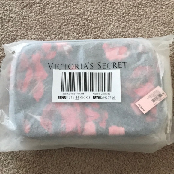 Victoria secret - Picture 2 of 4